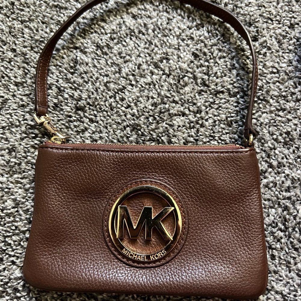 MK Michael Kors leather wristlet